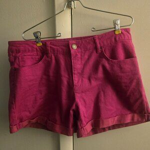 Time and Tru Pink Shorts – Cute & Casual Summer Essential 💗